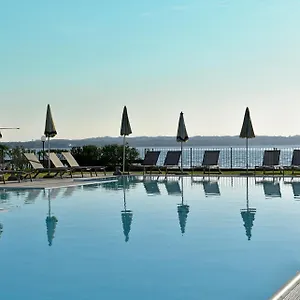 Marolda 3*, Sirmione Italia